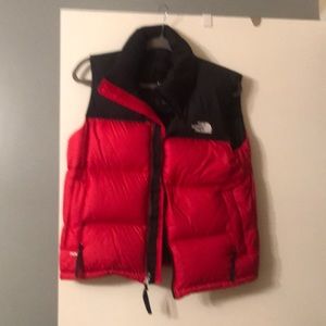 Ladies north face puffer vest.